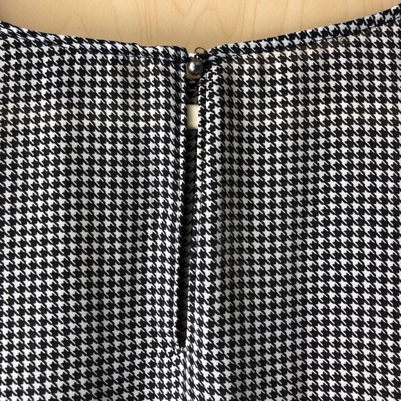 Houndstooth Dress Top, Like-New Condition - Picture 7 of 7